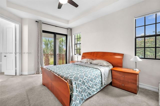 11603 SW 13th Dr, Pembroke Pines, FL 33025