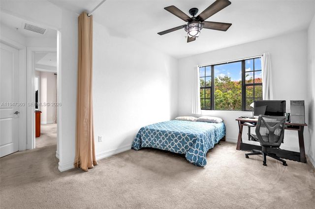 11603 SW 13th Dr, Pembroke Pines, FL 33025