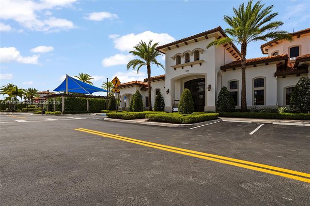 11603 SW 13th Dr, Pembroke Pines, FL 33025