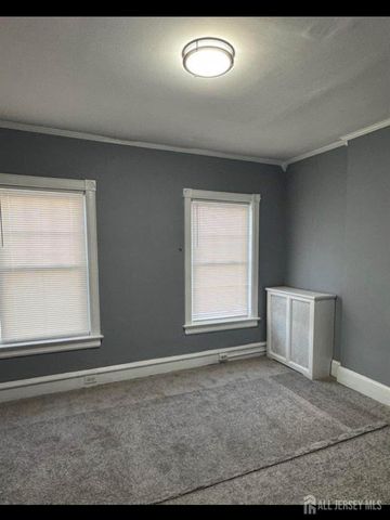 22 dunham Street, Trenton, NJ 08618