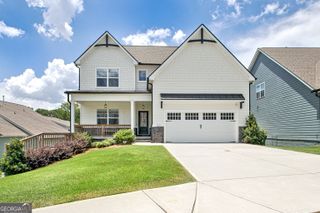 100 Georgian Oaks Court, Newnan, GA 30265