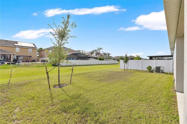 1924 COLUMBUS PATH, St Cloud, FL 34771