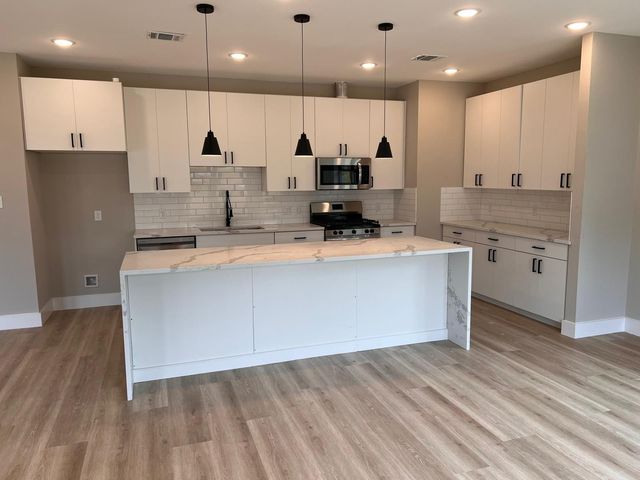 2614 Piemonte Avenue Circle, Spring, TX 77388