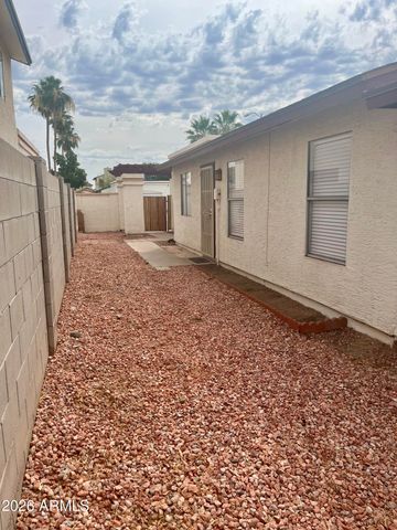 19658 N 48th Avenue, Glendale, AZ 85308