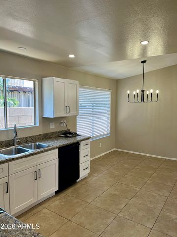 19658 N 48th Avenue, Glendale, AZ 85308
