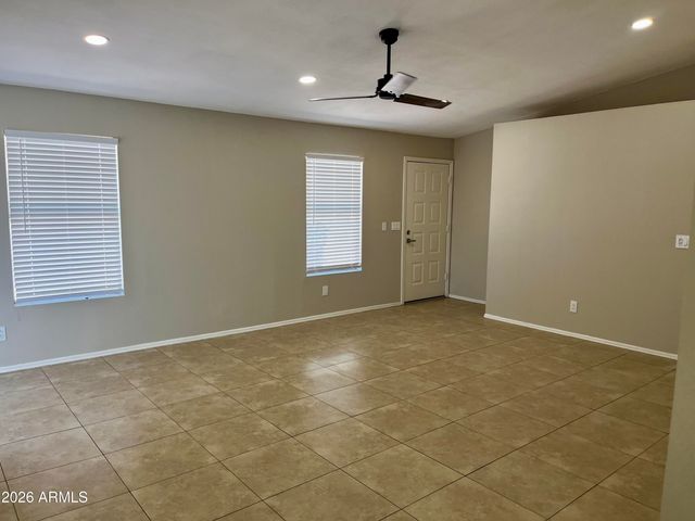 19658 N 48th Avenue, Glendale, AZ 85308