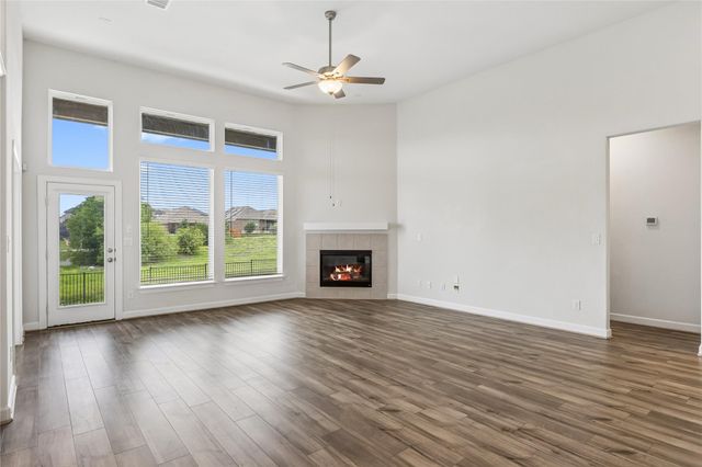 298 Wild Pecan LOOP, Buda, TX 78610