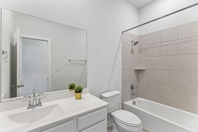 298 Wild Pecan LOOP, Buda, TX 78610