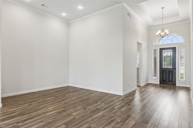 298 Wild Pecan LOOP, Buda, TX 78610