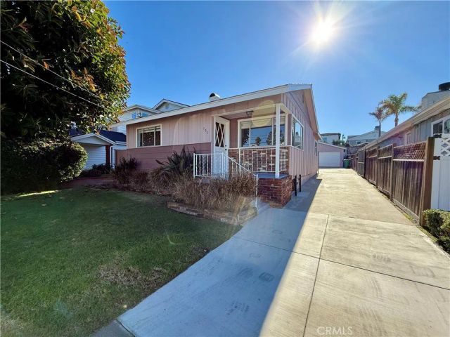 750 27th Street, Manhattan Beach, CA 90266