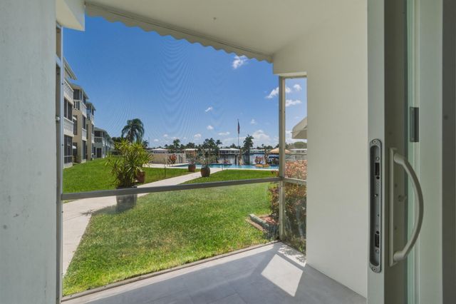 700 Pine Drive 105, Pompano Beach, FL 33060