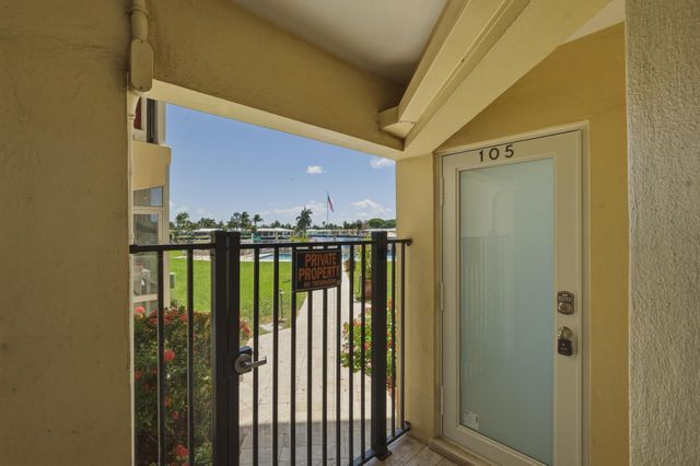 700 Pine Drive 105, Pompano Beach, FL 33060