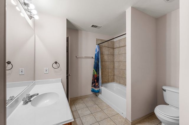 12626 Bay Avenue, Euless, TX 76040