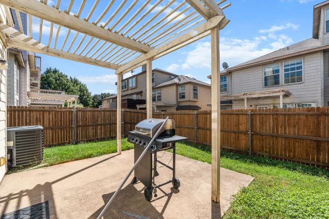 12626 Bay Avenue, Euless, TX 76040