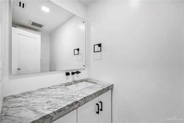 3317 Kent Lane, Mcallen, TX 78503