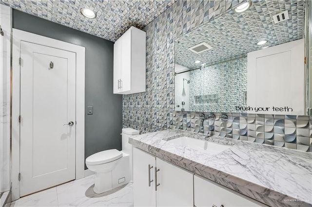 3317 Kent Lane, Mcallen, TX 78503