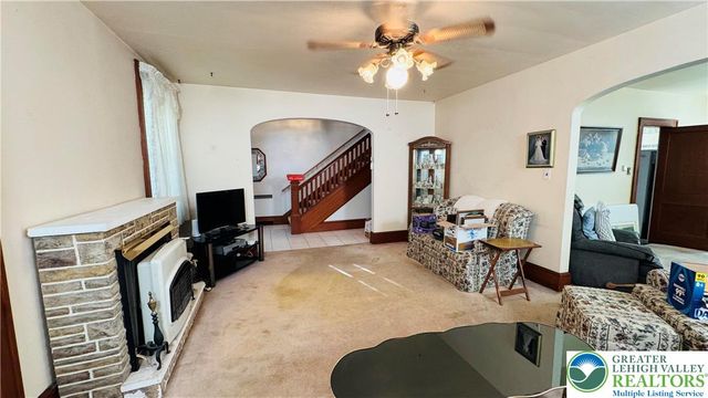 820 Philadelphia Road, Easton, PA 18042