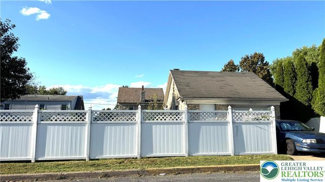 820 Philadelphia Road, Easton, PA 18042