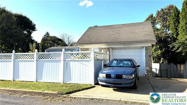 820 Philadelphia Road, Easton, PA 18042