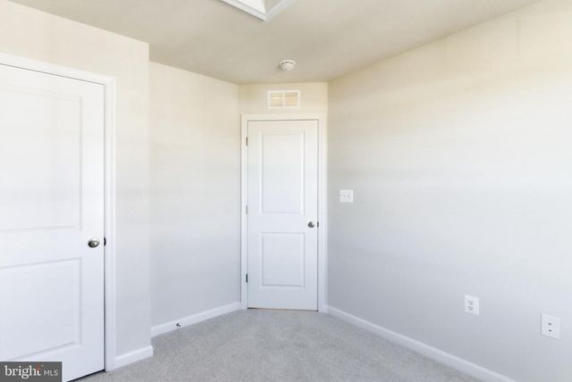 201 MONTEITH DR, Winchester, VA 22601