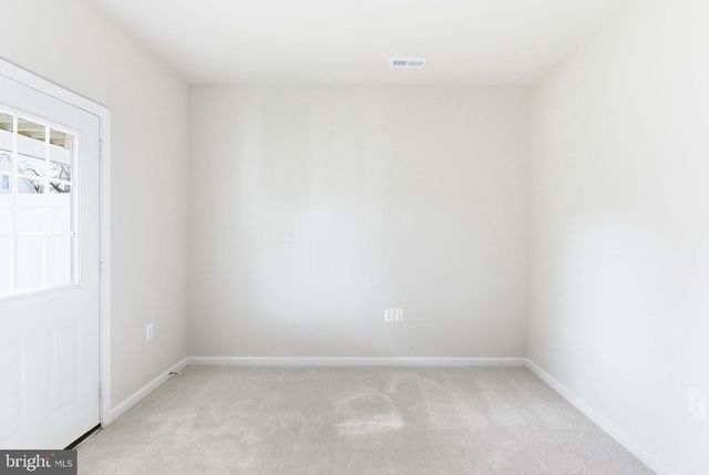 201 MONTEITH DR, Winchester, VA 22601