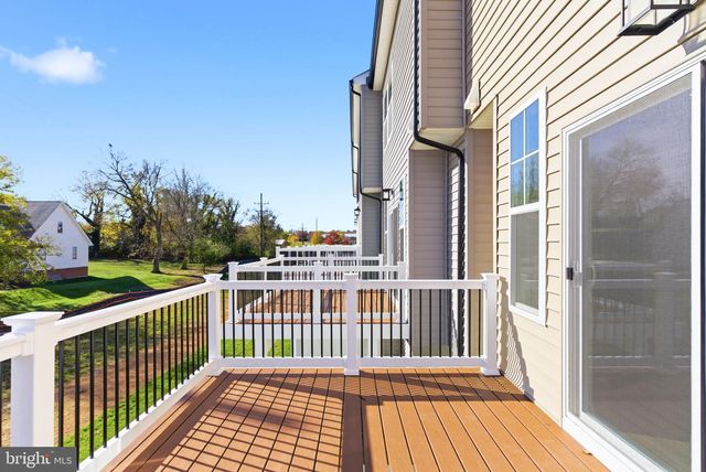 201 MONTEITH DR, Winchester, VA 22601