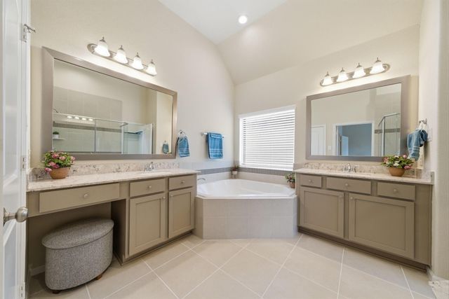 10616 Centre Shadows Drive, Houston, TX 77043