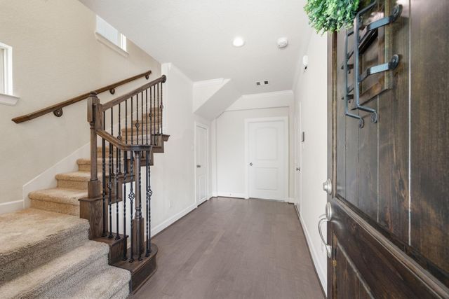 10616 Centre Shadows Drive, Houston, TX 77043