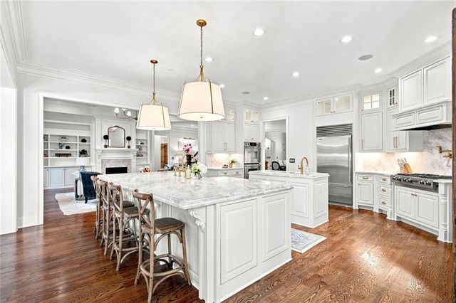 2202 Crimson King Drive, Braselton, GA 30517