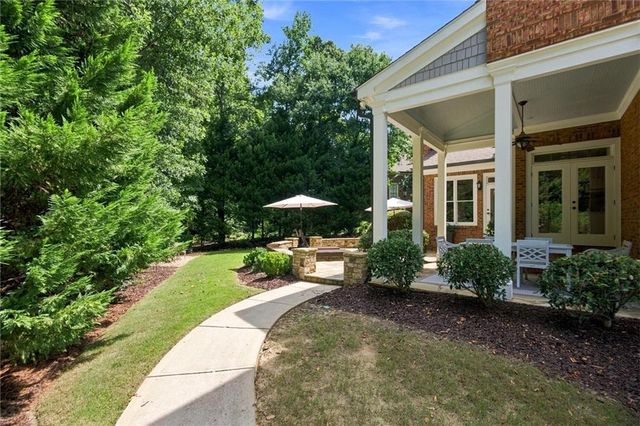2202 Crimson King Drive, Braselton, GA 30517