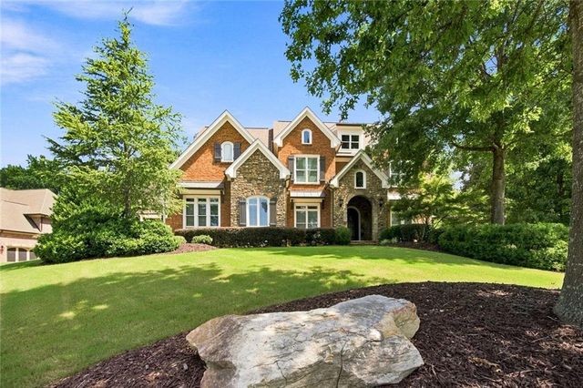 2202 Crimson King Drive, Braselton, GA 30517