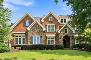 2202 Crimson King Drive, Braselton, GA 30517