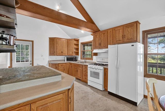 N5475 County Road T Road, Princeton, WI 54968