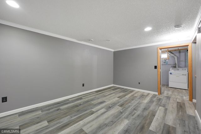 1066 Beatrice Street, Eagan, MN 55121