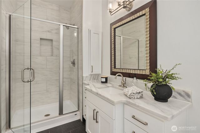 8430 SE 53rd Place, Mercer Island, WA 98040