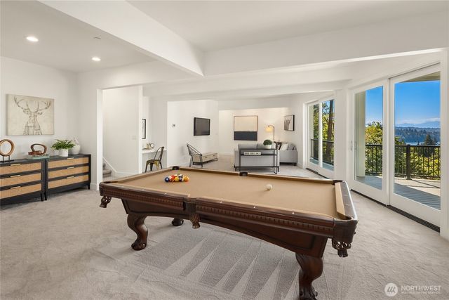 8430 SE 53rd Place, Mercer Island, WA 98040