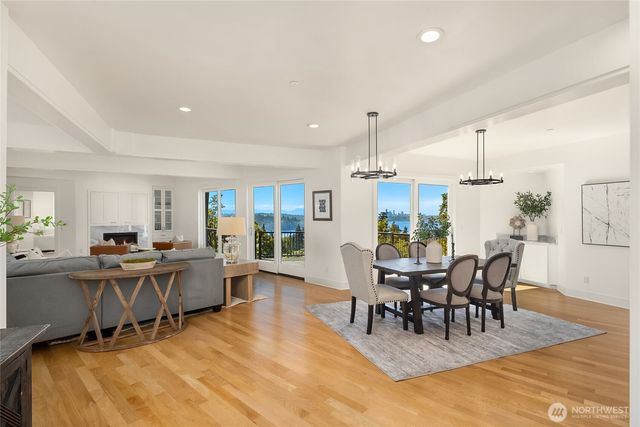 8430 SE 53rd Place, Mercer Island, WA 98040