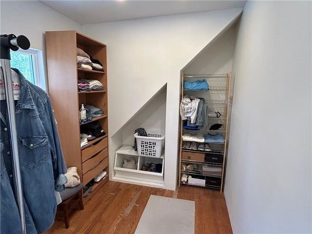 6848 Locust Street, Kansas City, MO 64131