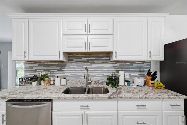 1009 S 70TH STREET, Tampa, FL 33619