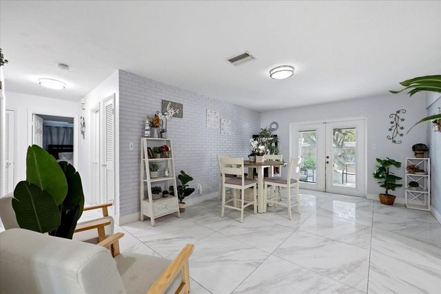 1009 S 70TH STREET, Tampa, FL 33619