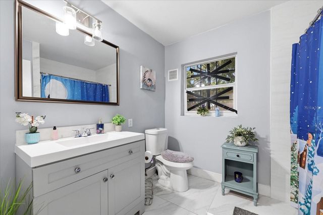 1009 S 70TH STREET, Tampa, FL 33619