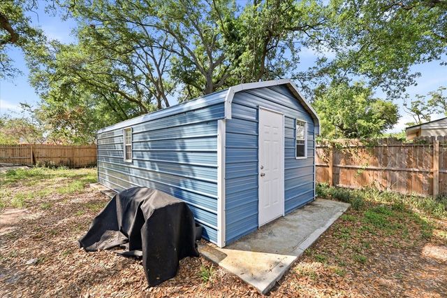 1009 S 70TH STREET, Tampa, FL 33619