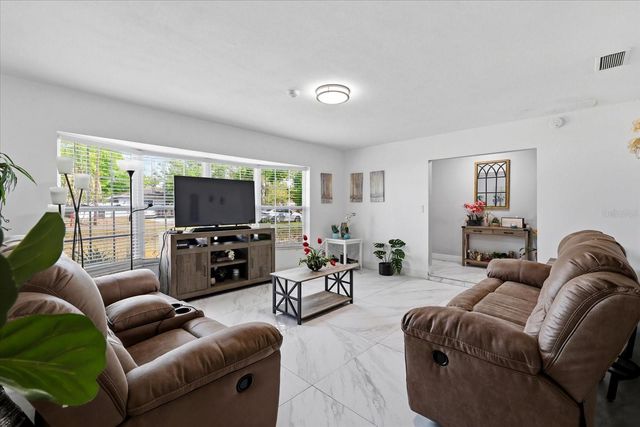 1009 S 70TH STREET, Tampa, FL 33619