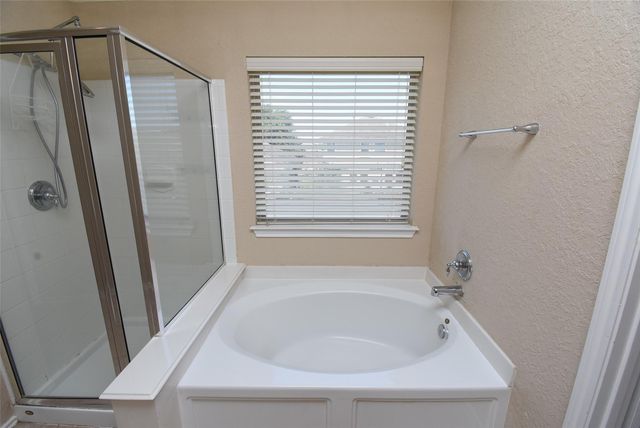 11215 Overland Trail Dr, Richmond, TX 77406