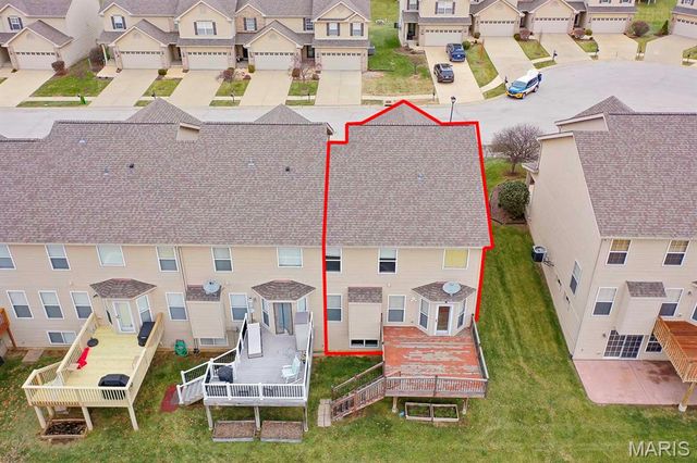 6838 Hampshire Court, Maryville, IL 62062