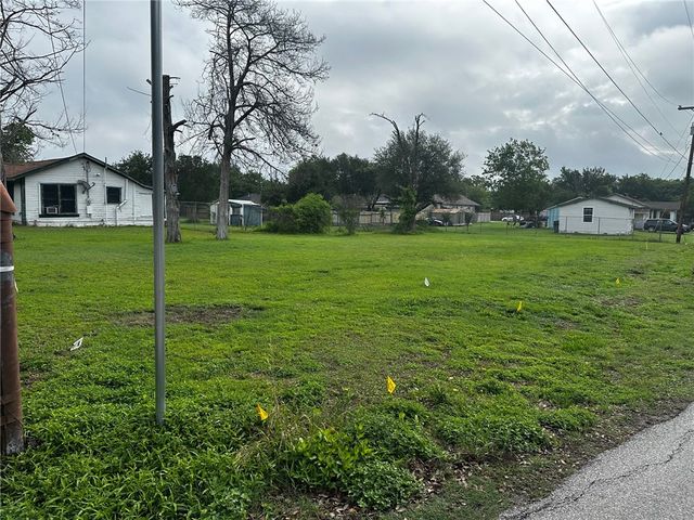 705 Mesquite Street, Bryan, TX 77803