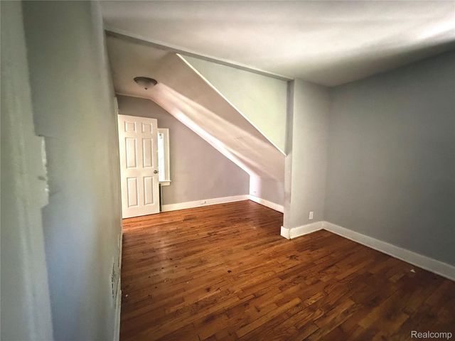 15830 Woodingham Drive, Detroit, MI 48238