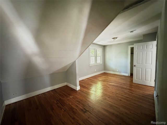 15830 Woodingham Drive, Detroit, MI 48238