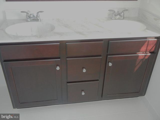 43141 WHELPLEHILL TER, Ashburn, VA 20148