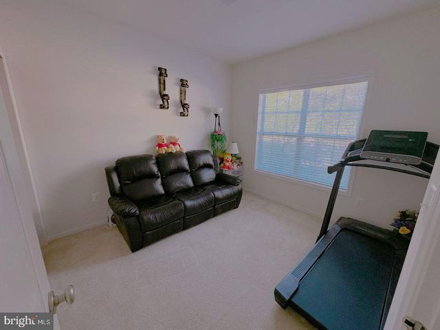 43141 WHELPLEHILL TER, Ashburn, VA 20148